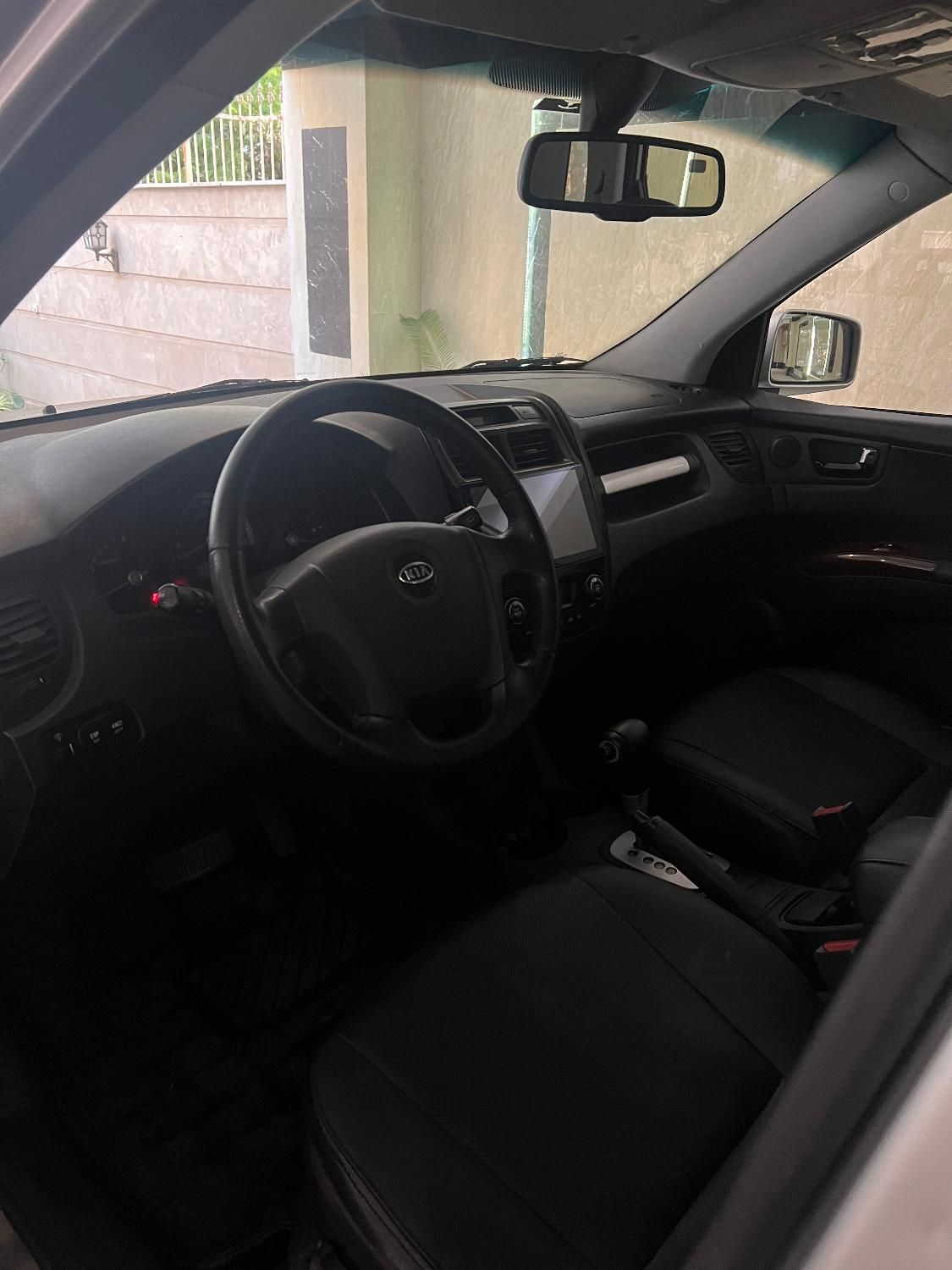 کیا اسپورتیج 6 سیلندر 2700cc - 2010