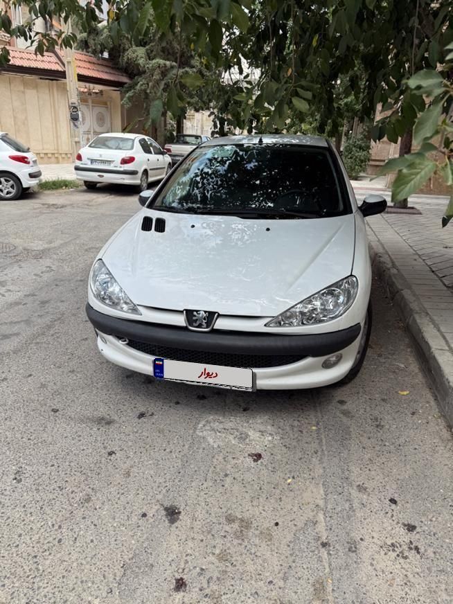 پژو 206 تیپ 5 - 1396