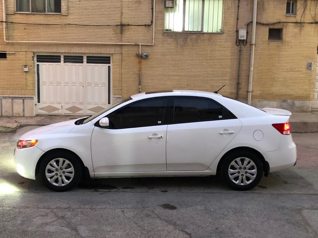 کیا سراتو مونتاژ 1600دنده‌ای(آپشنال) - 1396