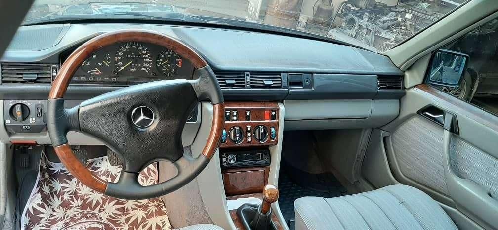 بنز E 230 - 1988