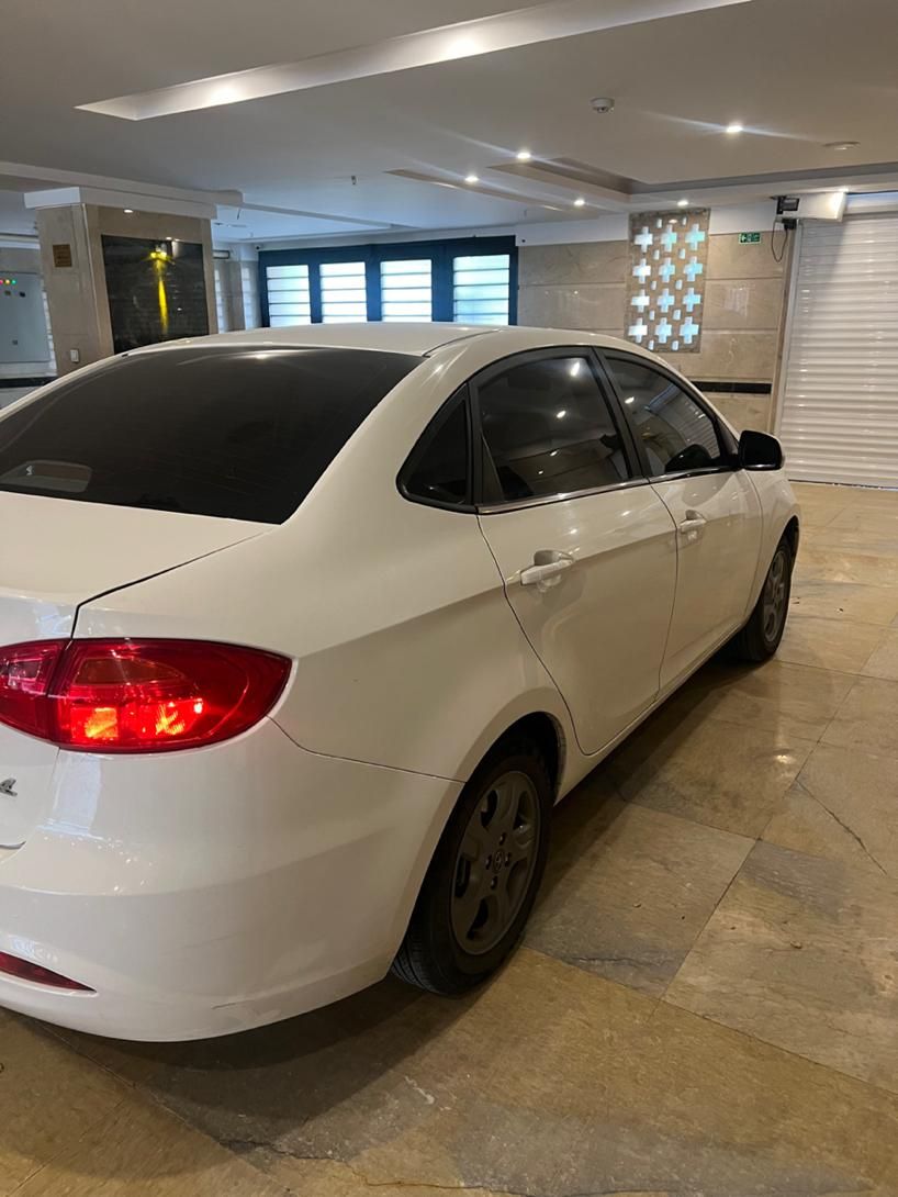جک J4 اتوماتیک ساده - 1401