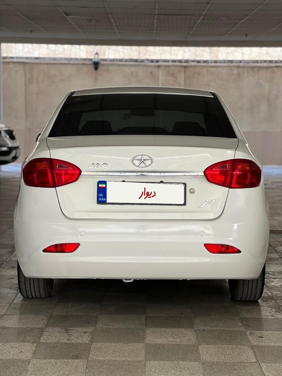 جک J4 اتوماتیک ساده - 1401