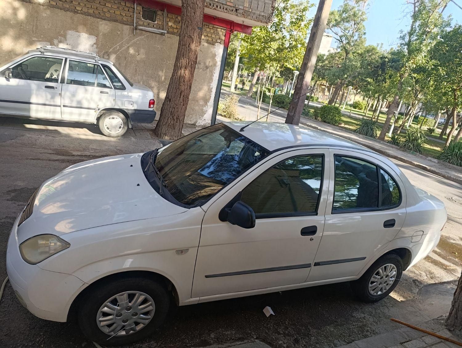 تیبا صندوق دار SX - 1400