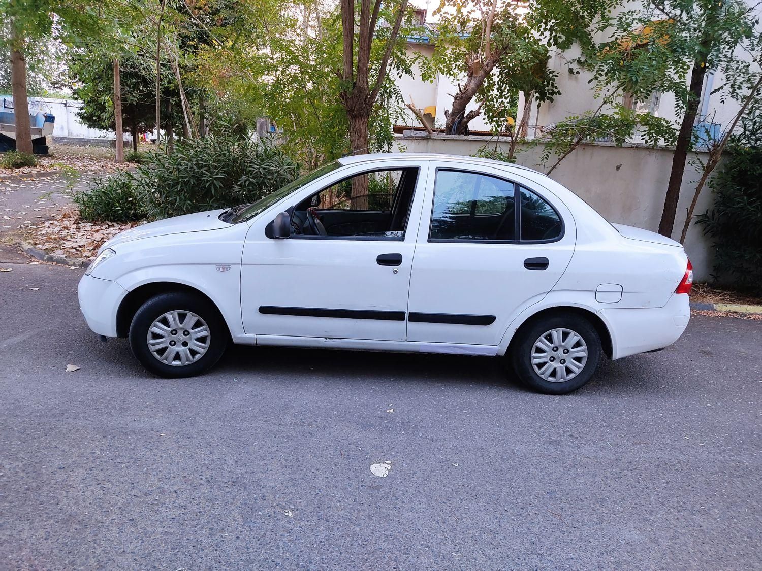 تیبا صندوق دار SX - 1393