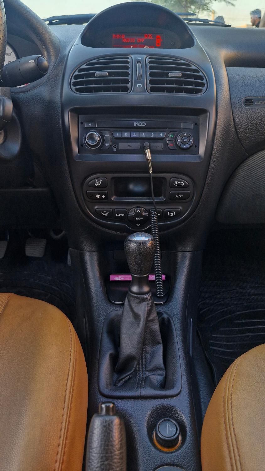 پژو ۲۰۶ صندوق دار v8 - 1399