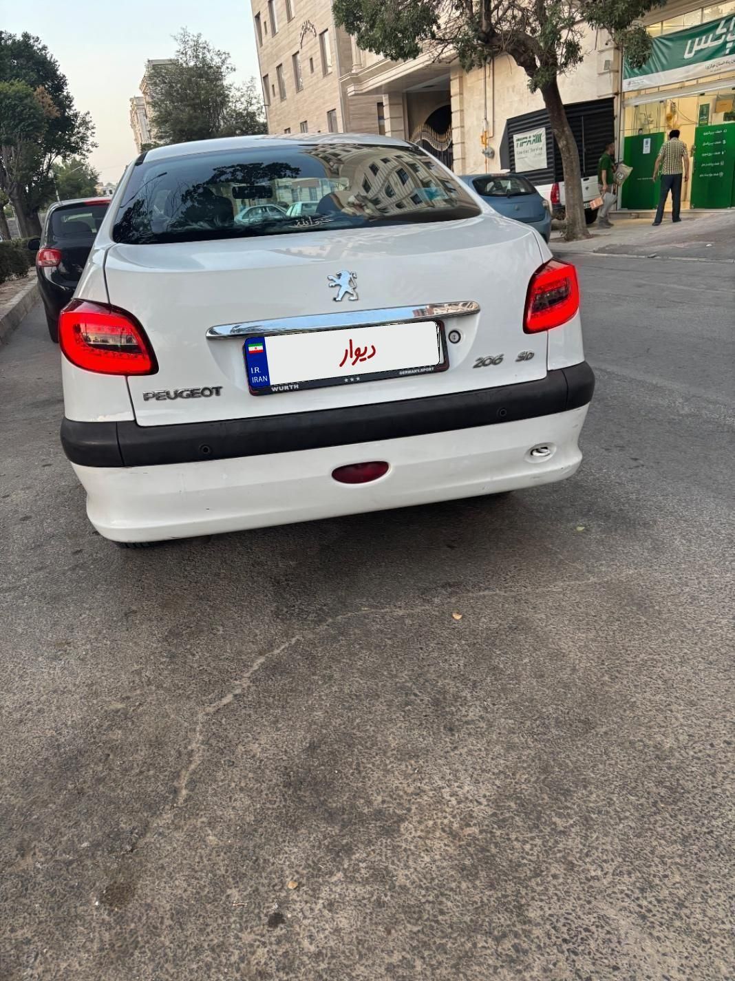 پژو ۲۰۶ صندوق دار v8 - 1393