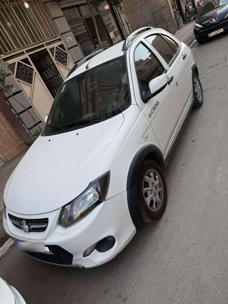 خودرو کوییک، معمولی آگهی ann_19494409