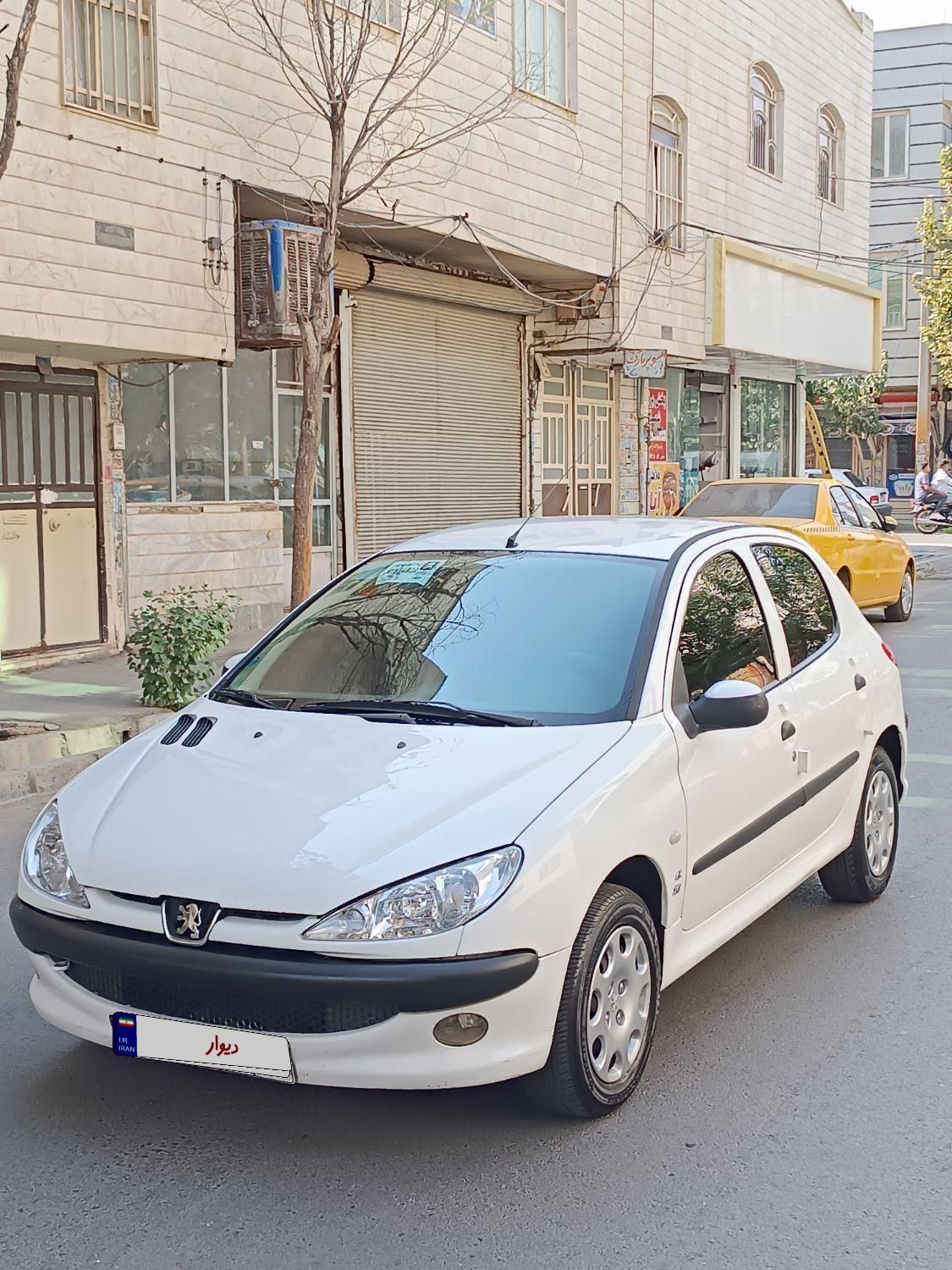 پژو 206 تیپ 3 - 1396