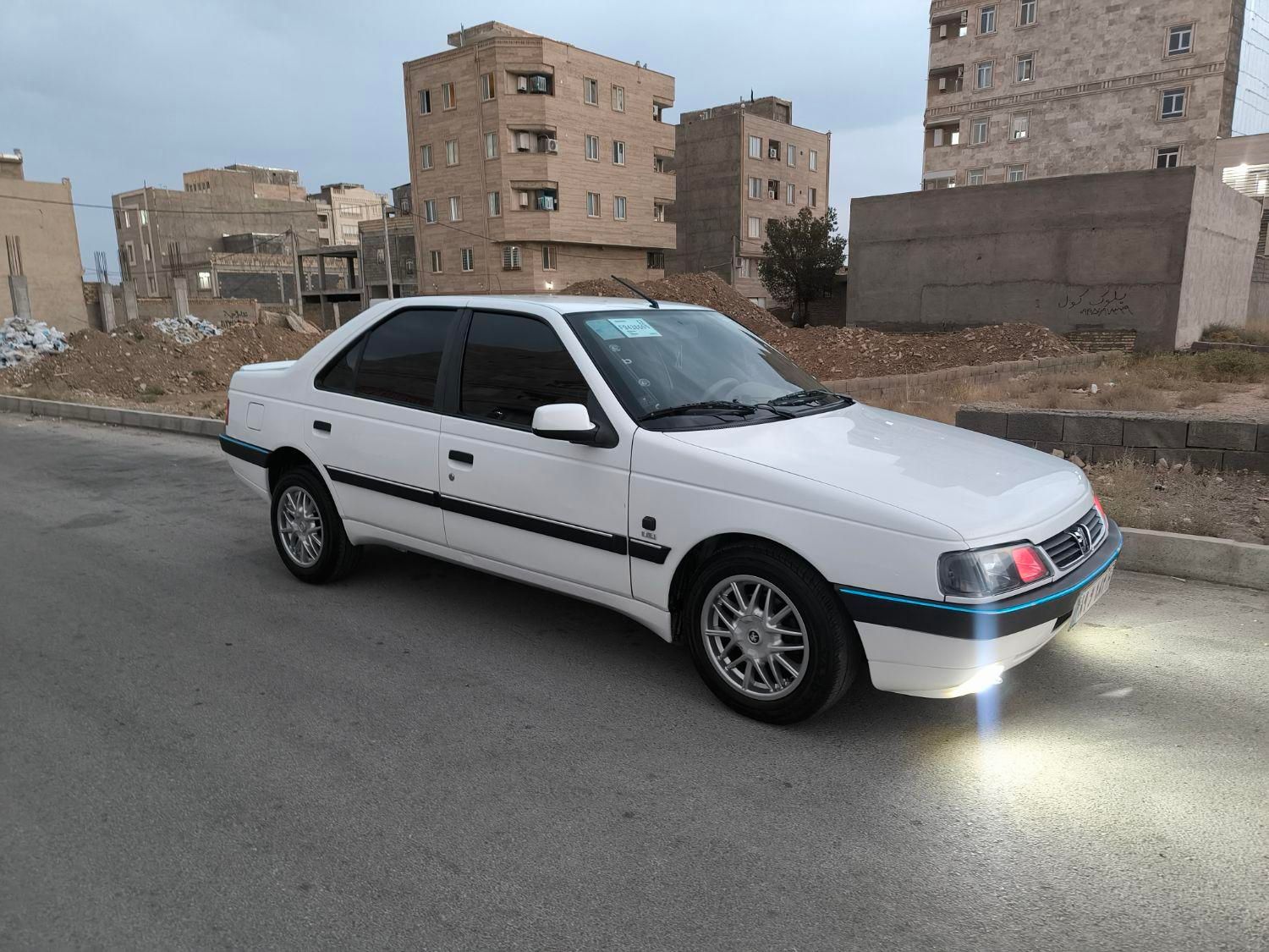 پژو 405 SLX بنزینی TU5 - 1396
