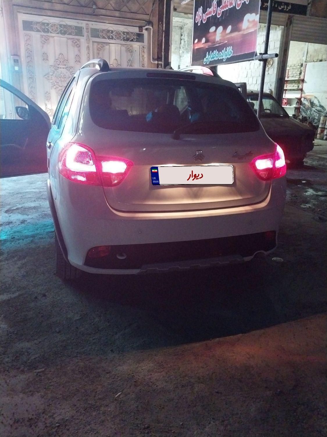 خودرو کوییک، S آگهی ann_19495563