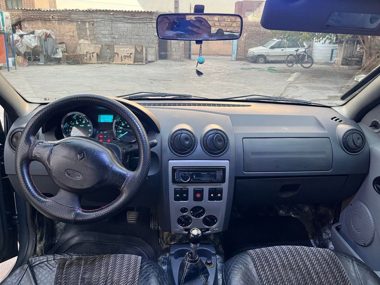 رنو تندر 90 E1 - 1386