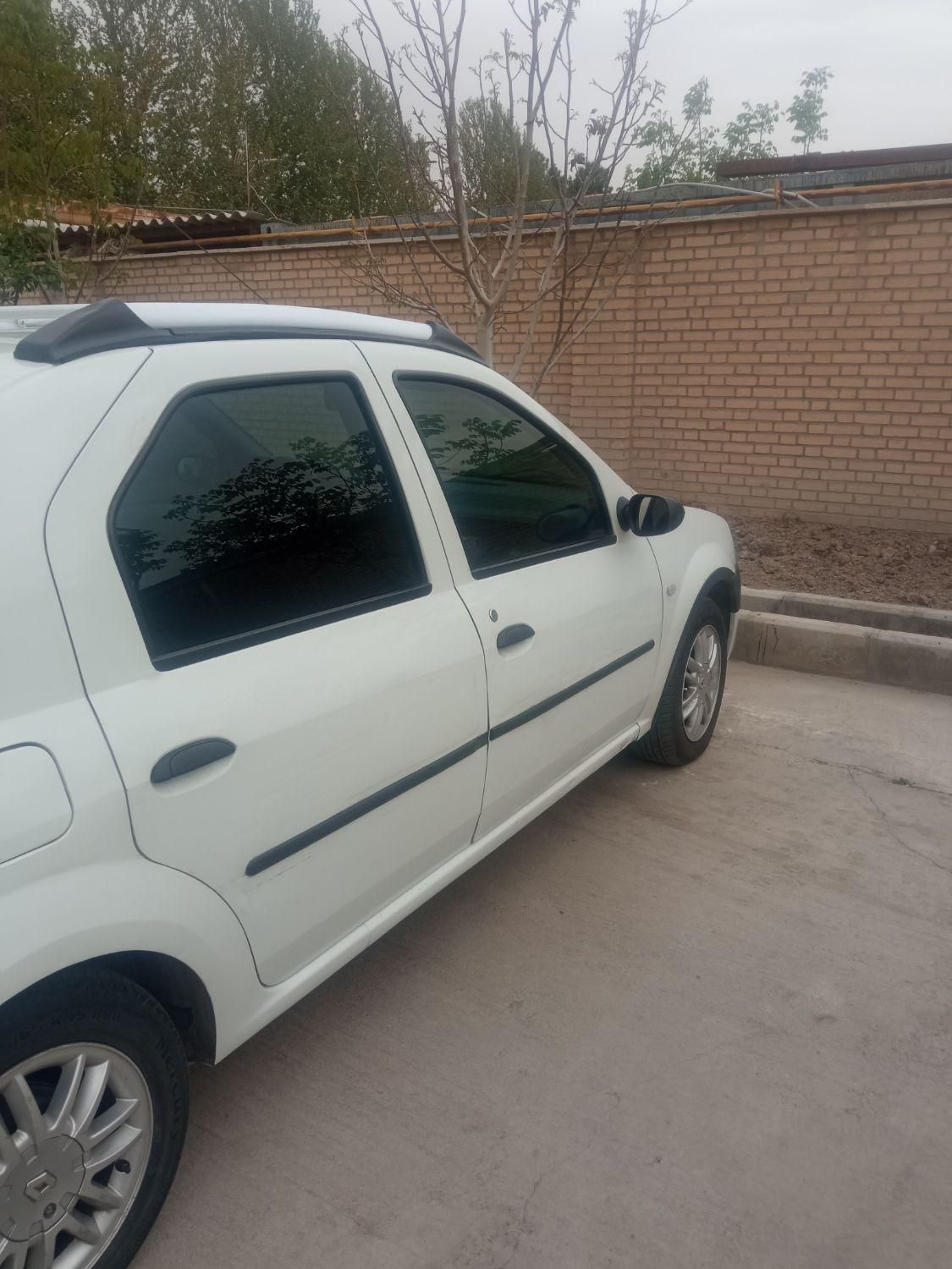 رنو تندر 90 E1 - 1389