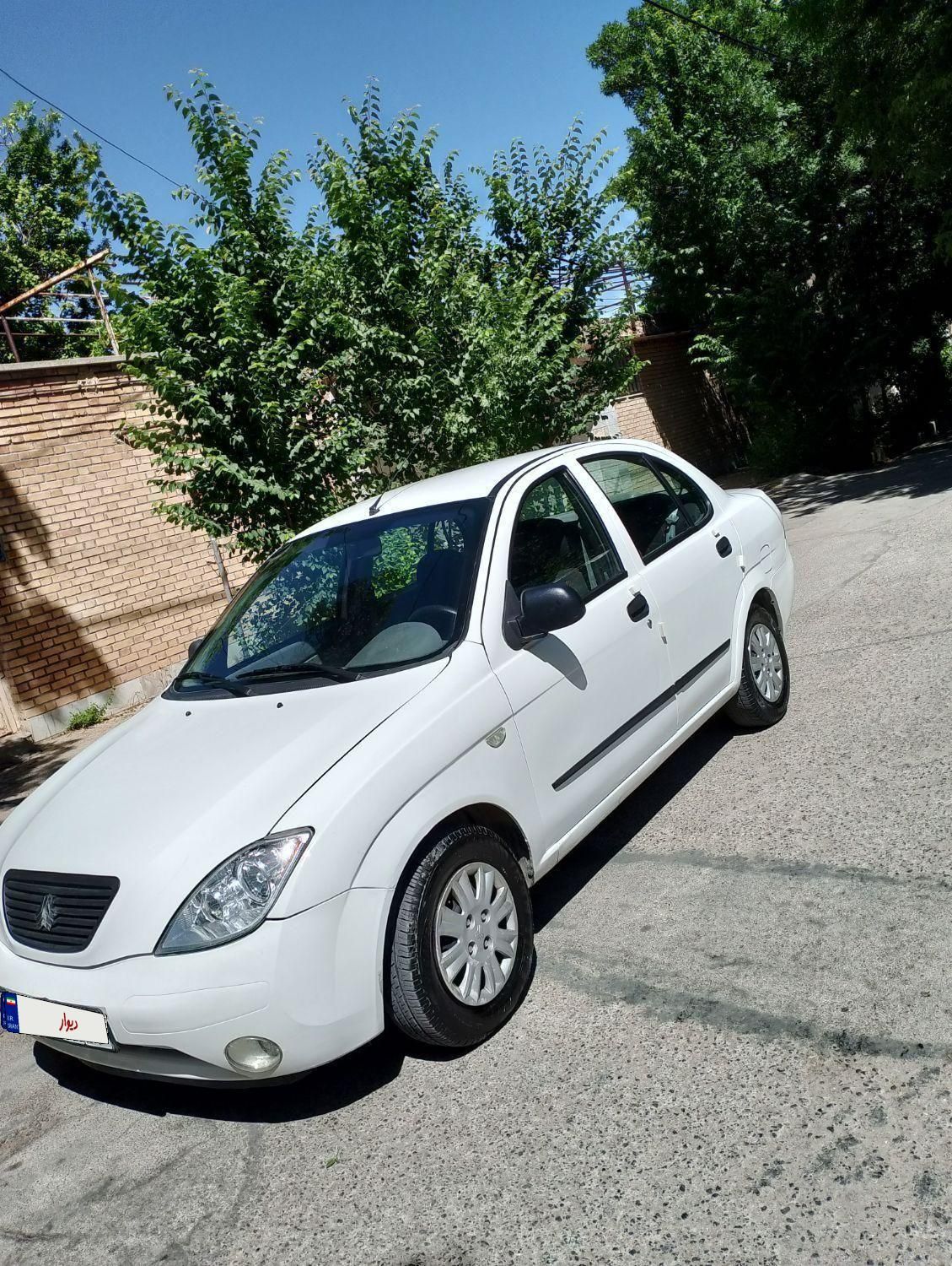 تیبا صندوق دار SX - 1395