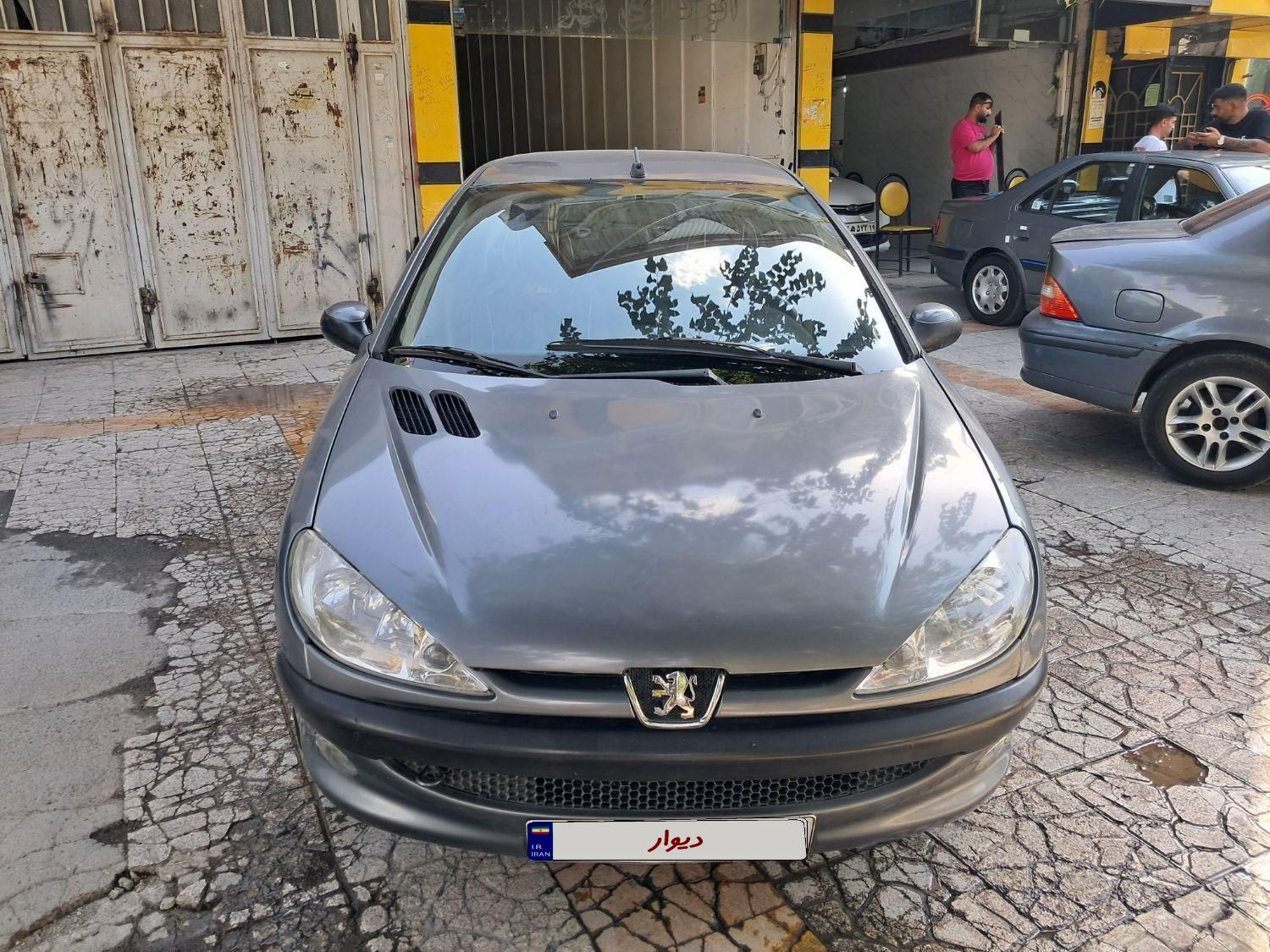 پژو ۲۰۶ صندوق دار v8 - 1394