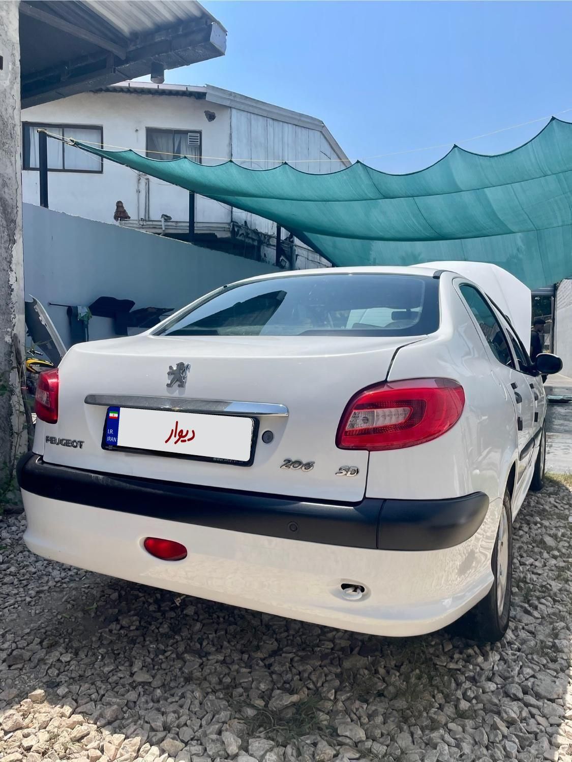 پژو ۲۰۶ صندوق دار v8 - 1395