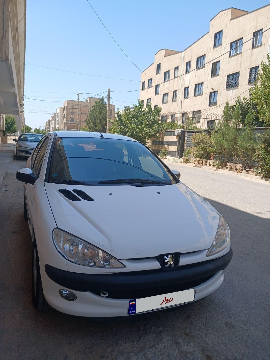 خودرو پژو، ۲۰۶ صندوق دار آگهی ann_19496132