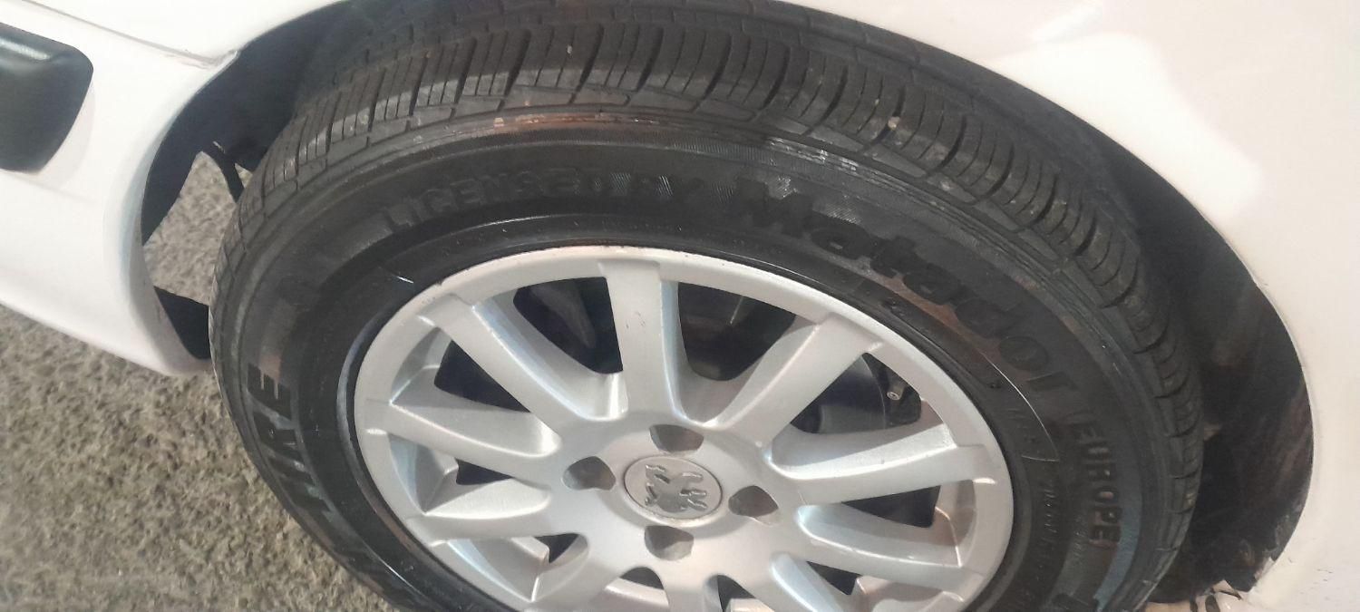 پژو پارس XU7ساده - 1390
