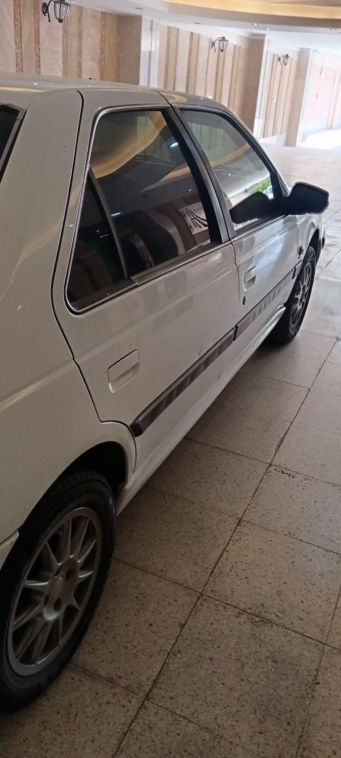 پژو پارس XU7ساده - 1390