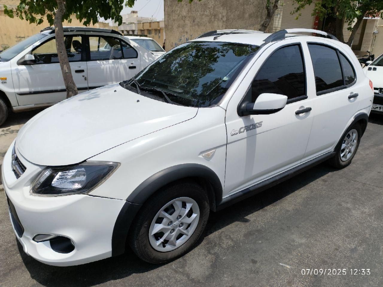 خودرو کوییک، معمولی آگهی ann_19496397