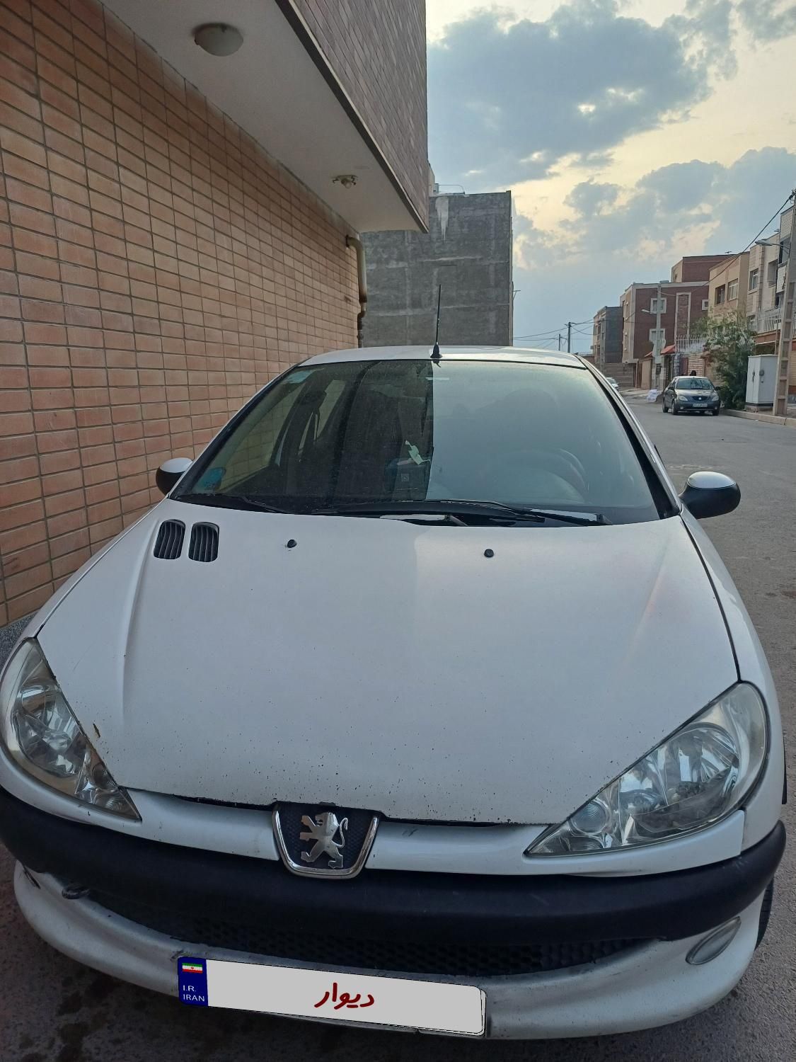 پژو ۲۰۶ صندوق دار v8 - 1388
