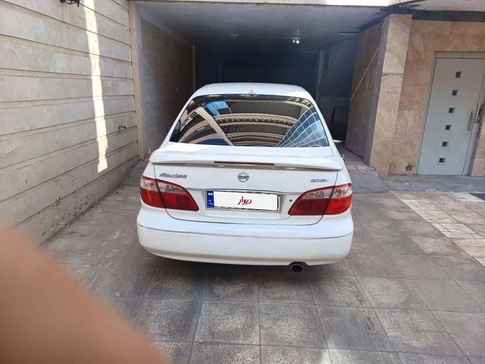 نیسان ماکسیما دنده‌ای - 1383