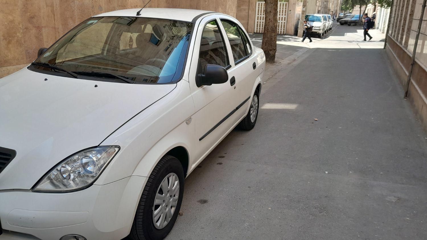 تیبا صندوق دار SX - 1400