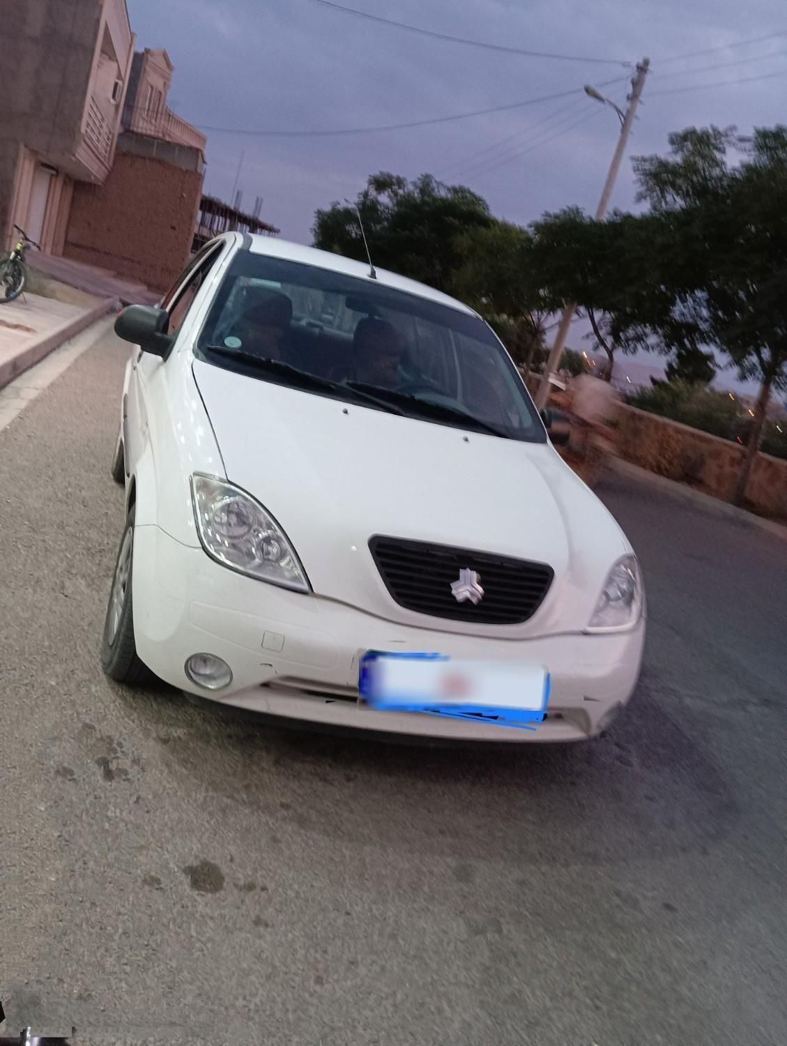 تیبا صندوق دار SX - 1401