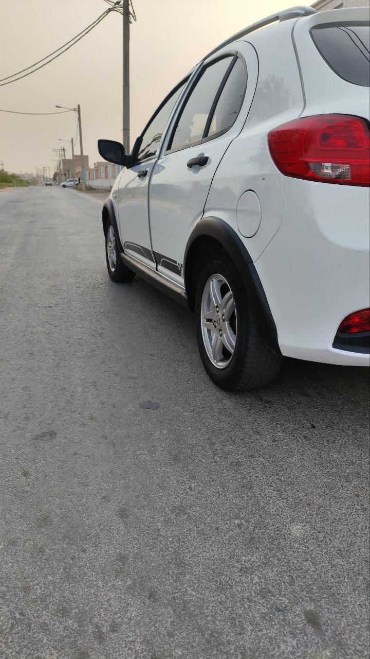 کوییک R دنده‌ای - 1402