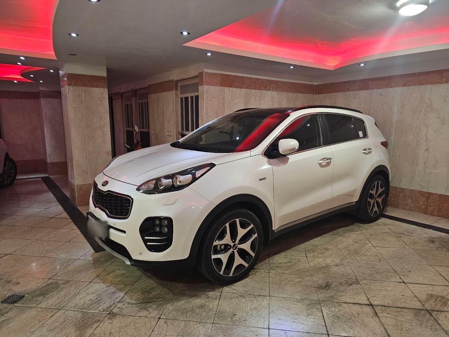 کیا اسپورتیج 4 سیلندر 2400cc GTLine - 2017