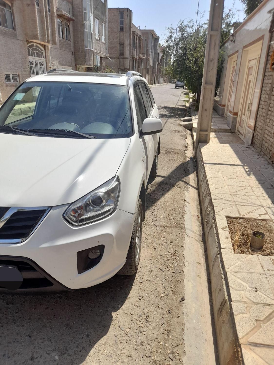 ام وی ام X33 دنده‌ای ساده - 1394