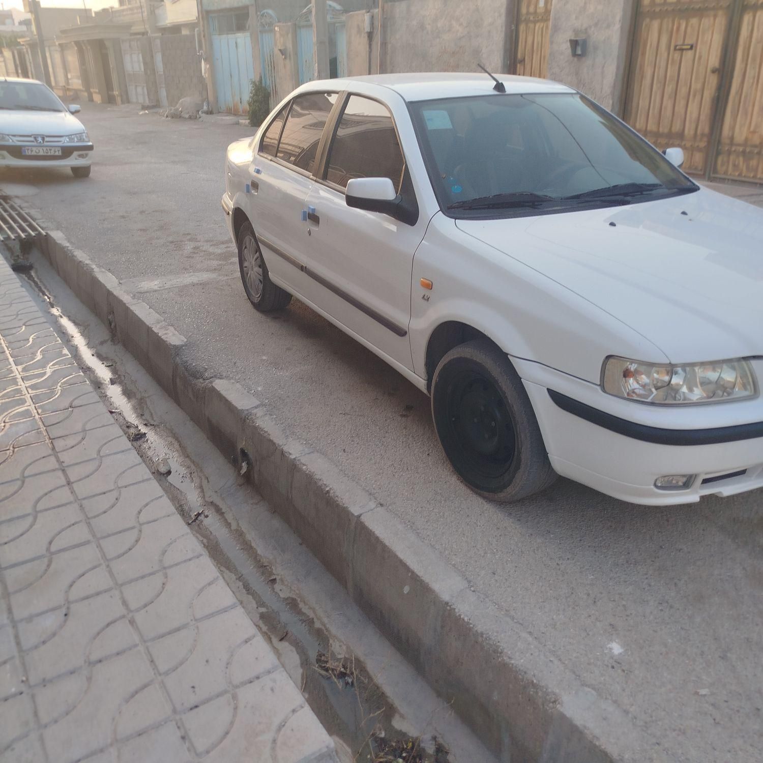 سمند LX XU7 - 1400