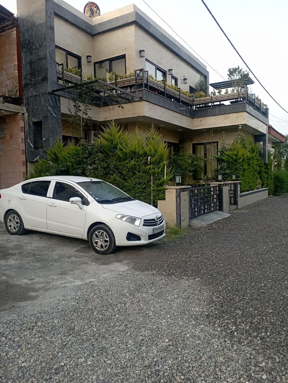 برلیانس H230 دنده‌ای - 1395