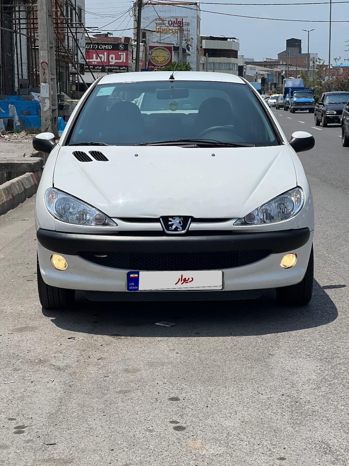 پژو ۲۰۶ صندوق دار v8 - 1396
