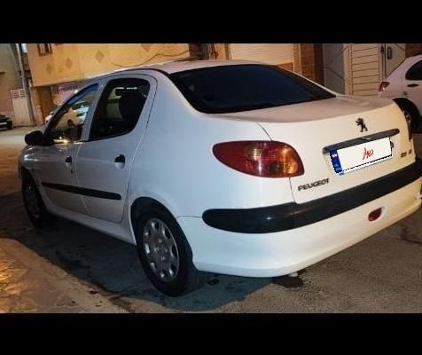 پژو ۲۰۶ صندوق دار v8 - 1395