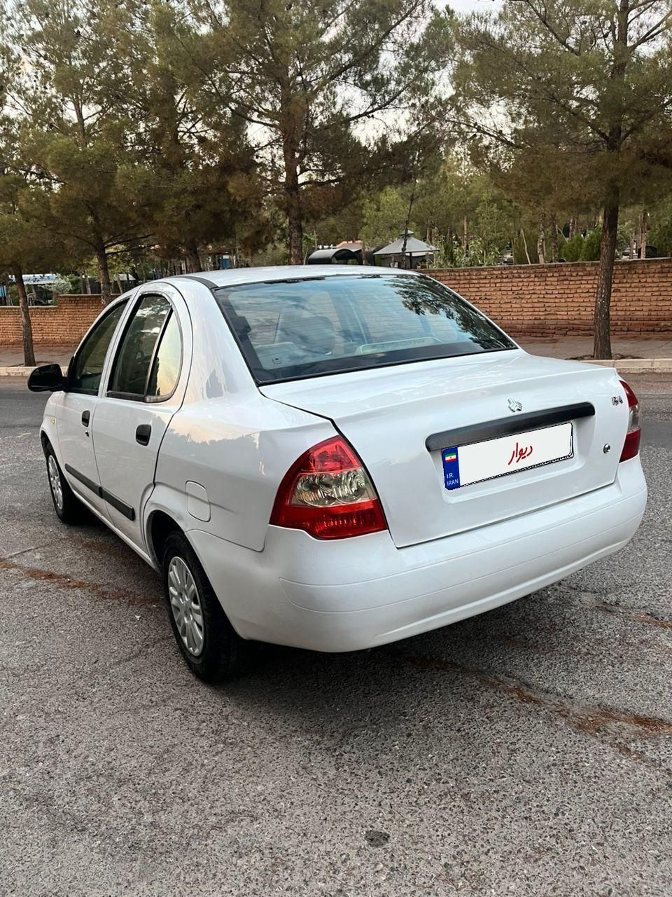 تیبا صندوق دار SX - 1390
