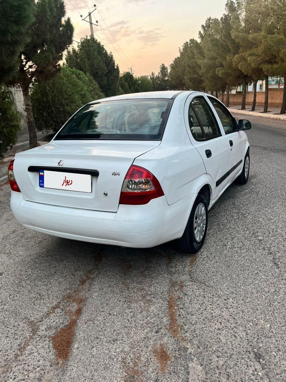 تیبا صندوق دار SX - 1390