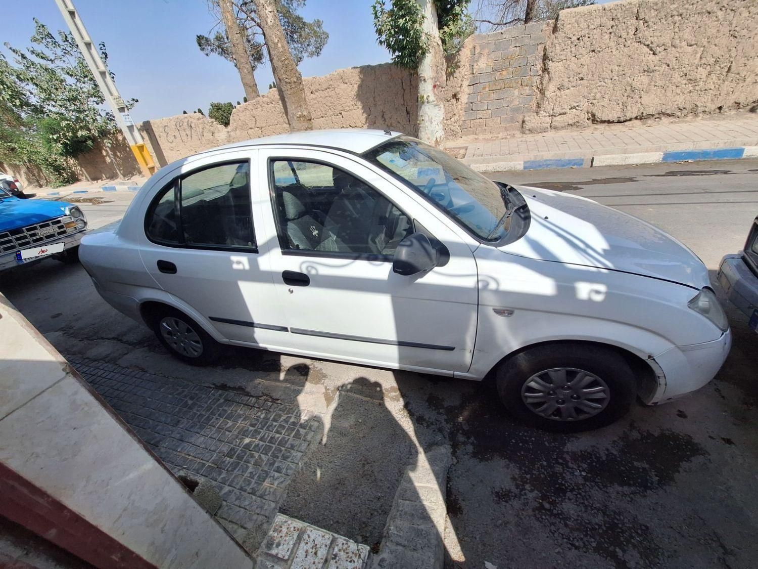 تیبا صندوق دار SX - 1396