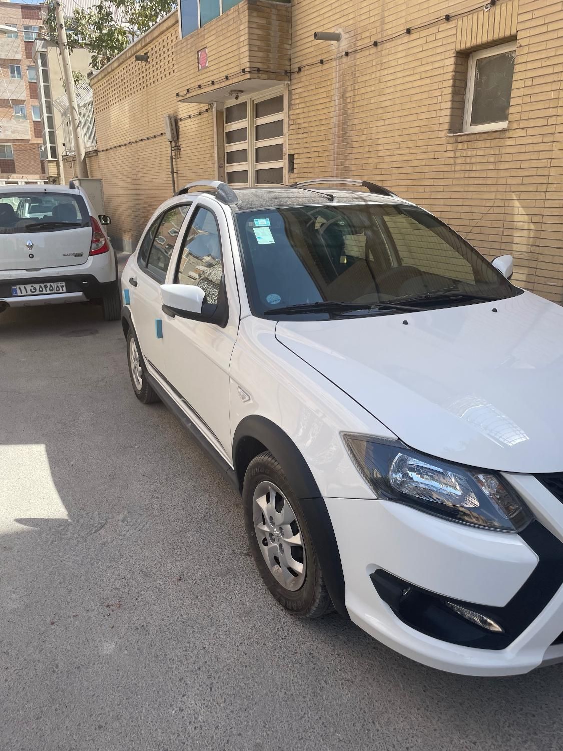 کوییک R دنده‌ای - 1402