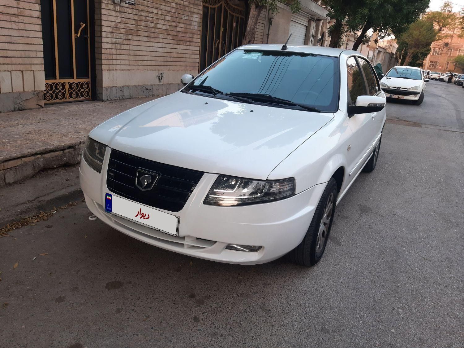 سمند سورن پلاس EF7 بنزینی - 1400