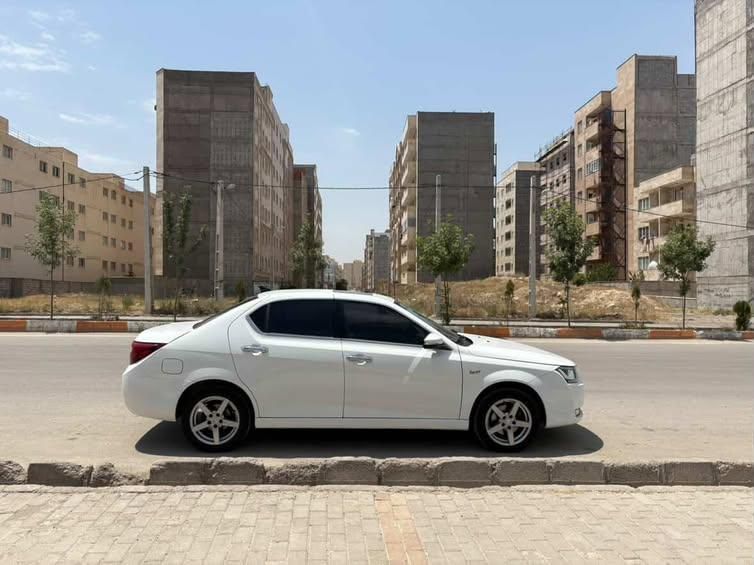 دنا پلاس توربو 6 دنده - 1402