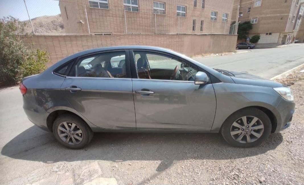 جک J4 اتوماتیک ساده - 1401