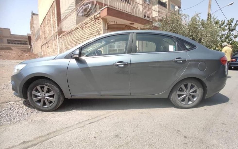 جک J4 اتوماتیک ساده - 1401