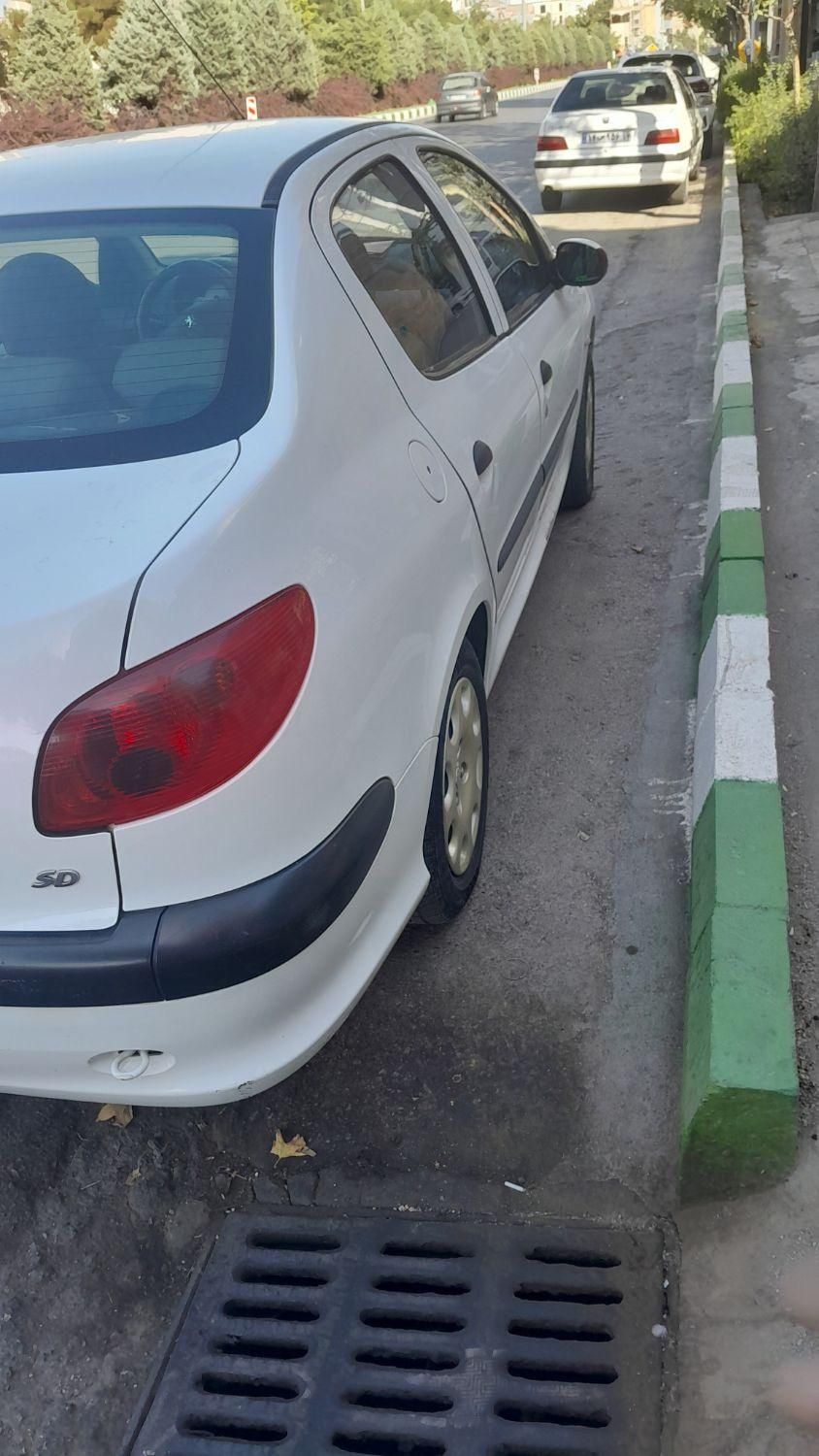 پژو ۲۰۶ صندوق دار v8 - 1399