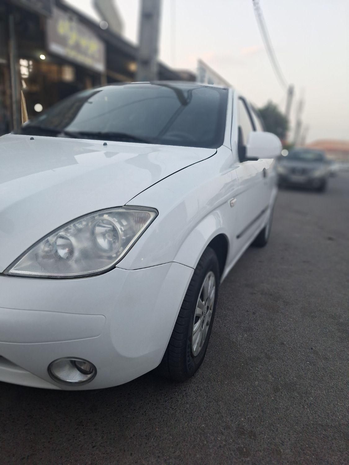 تیبا صندوق دار SX - 1400