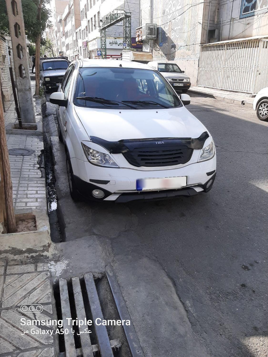 تیبا صندوق دار SX - 1393