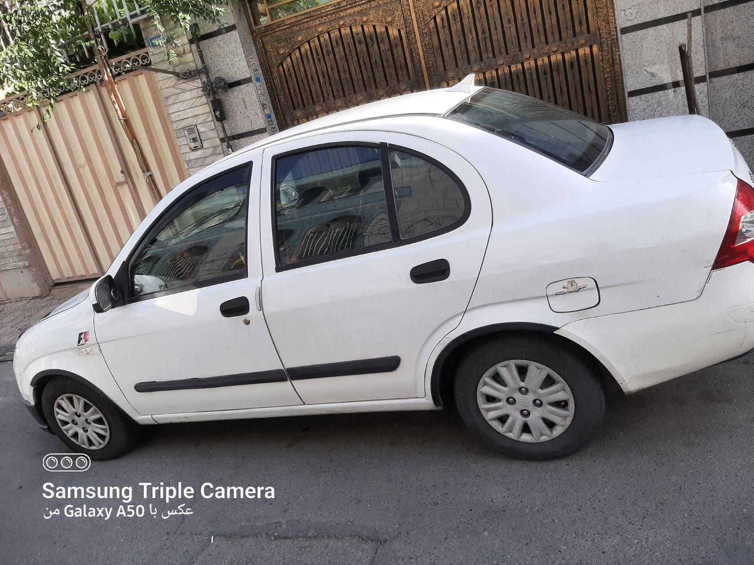 تیبا صندوق دار SX - 1393