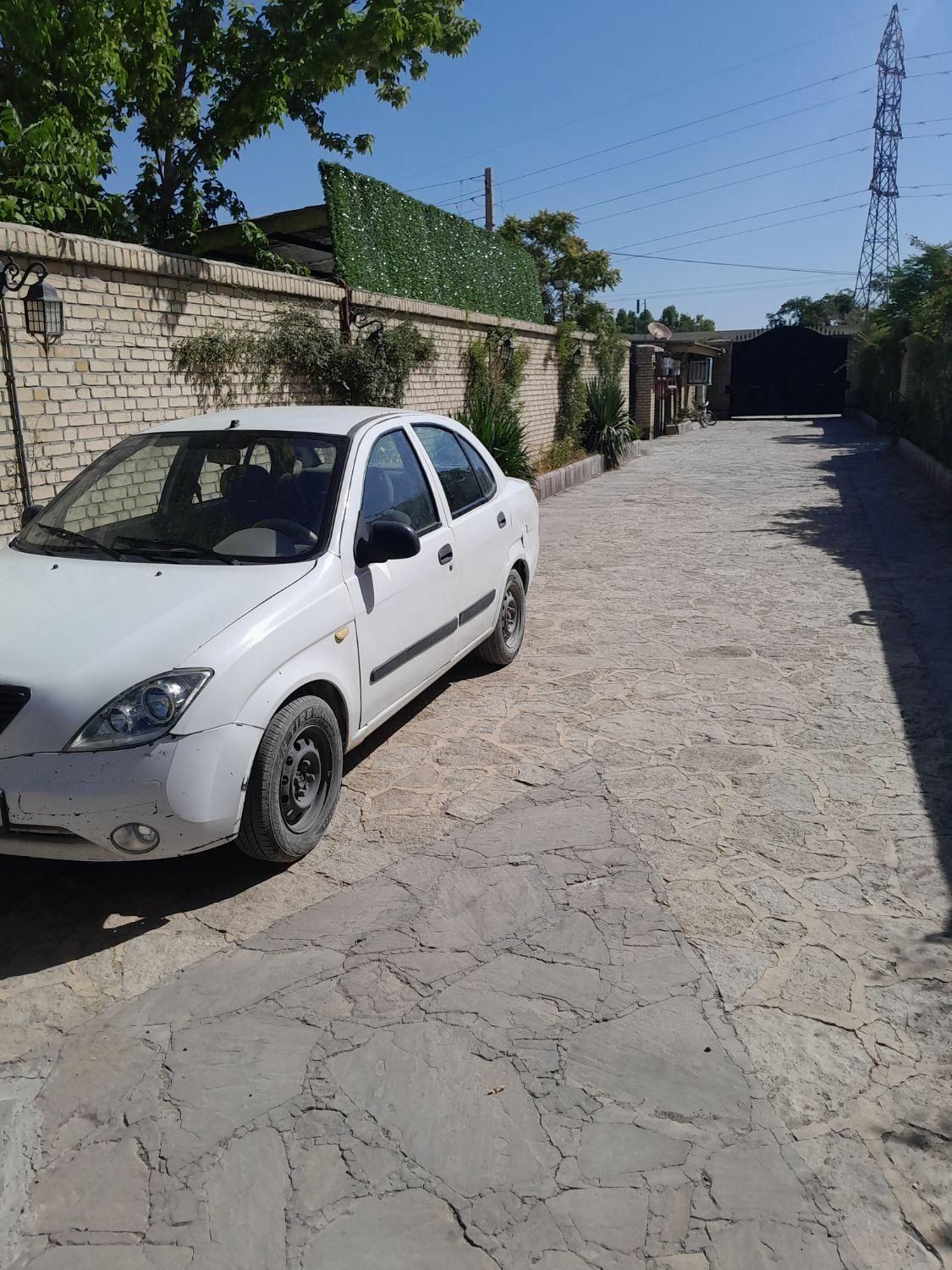 تیبا صندوق دار SX - 1391