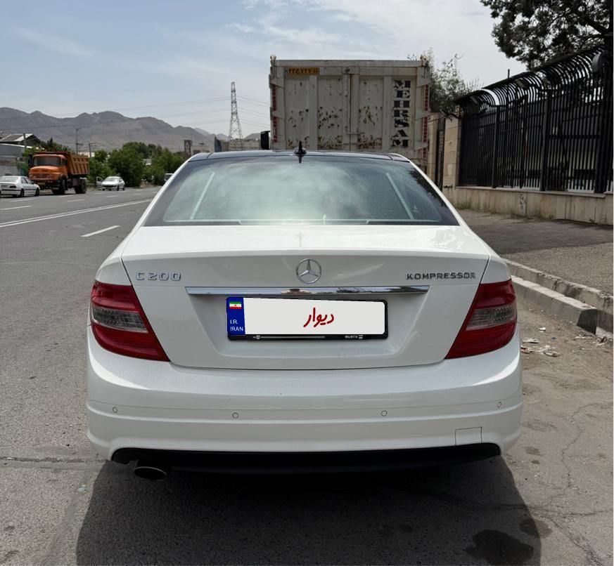 بنز C 200 - 2009