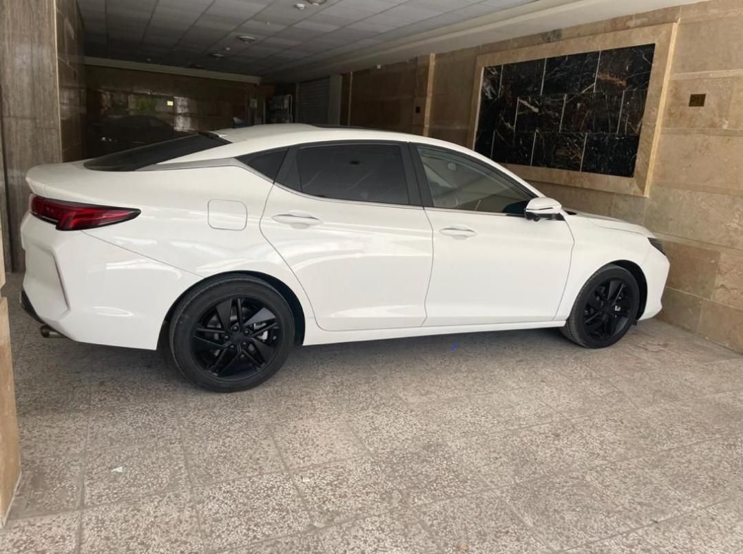 خودرو کی ام سی، J7 آگهی ann_19500325