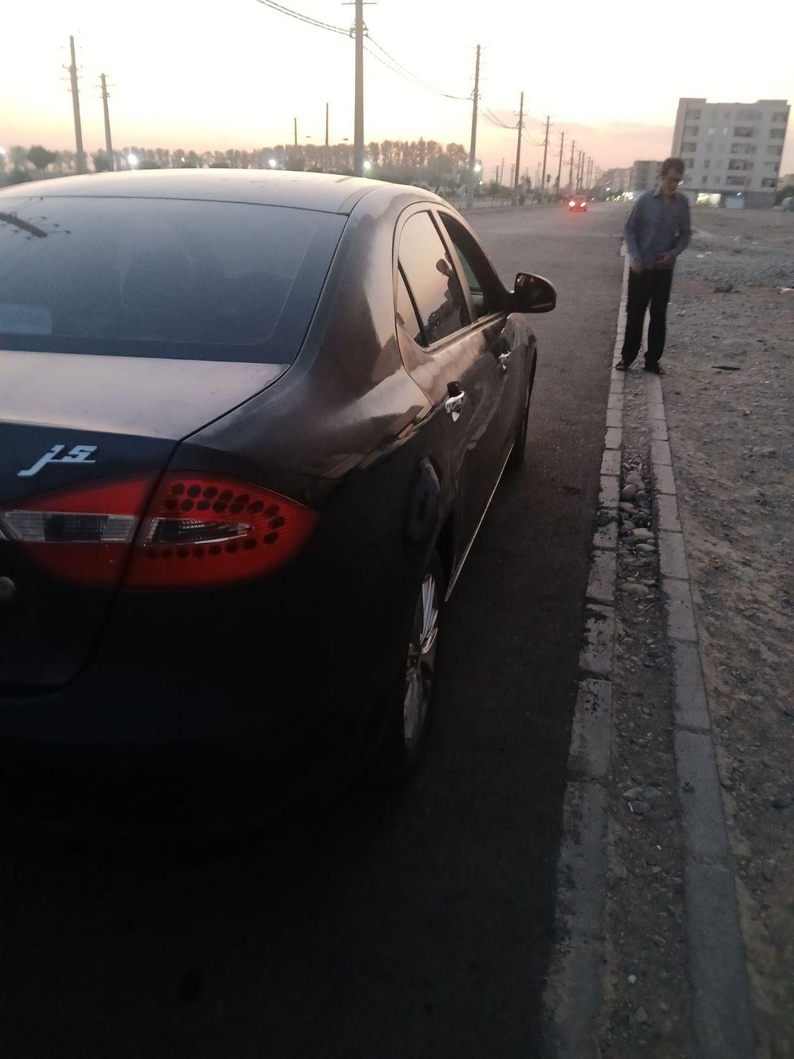 جک J5 اتوماتیک - 1395